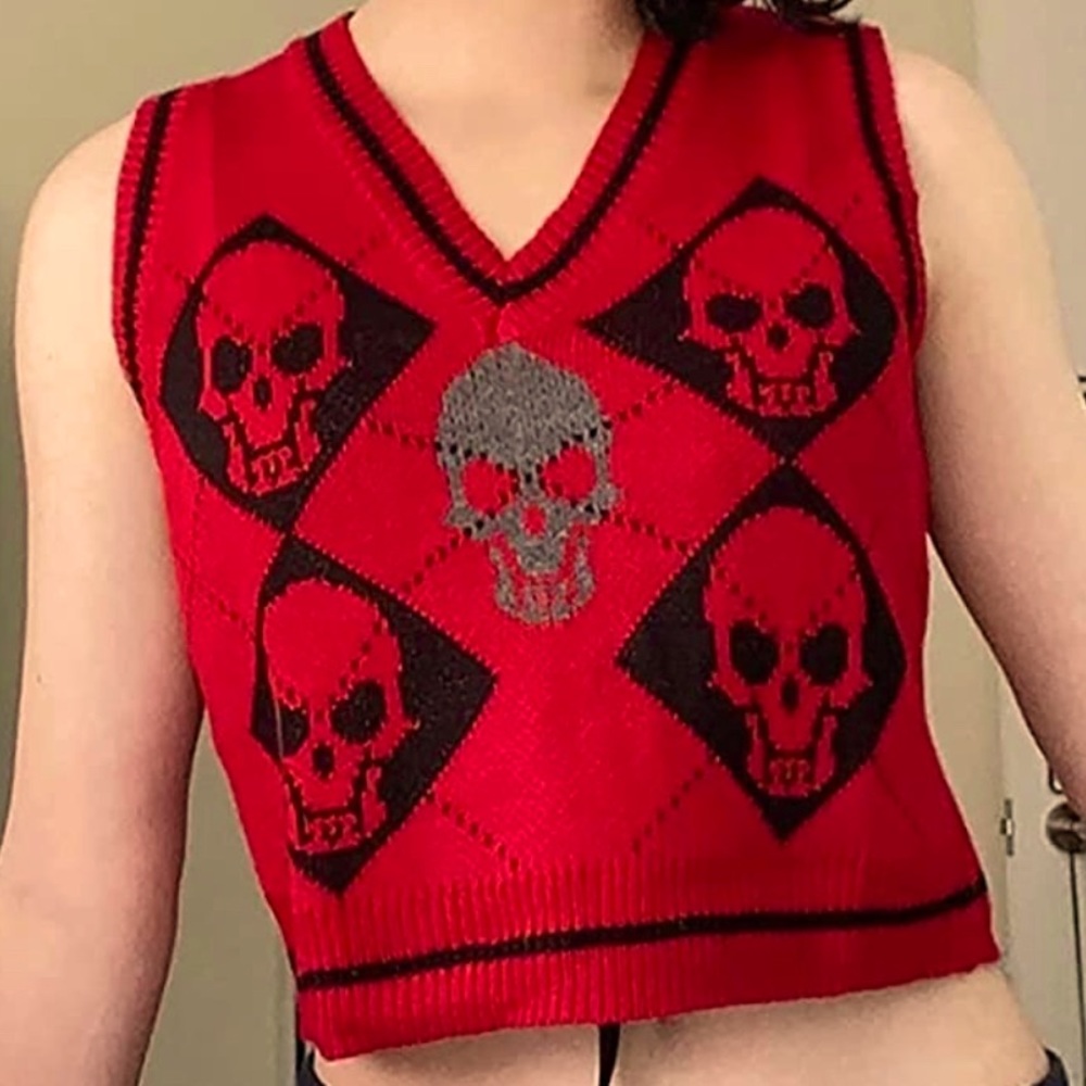 Womens Sleeveless Sweater Vest Skull Knit V-Neck